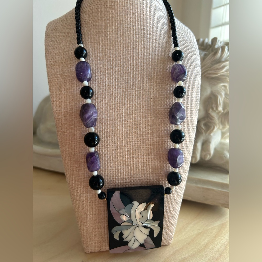 Lee Sands Vintage Inlay Gemstone Necklace